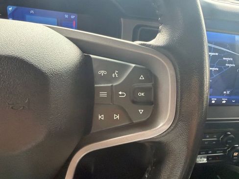 Used 2023 Ford Bronco Outer Banks w/ Sasquatch Package AWD/4WD image 24