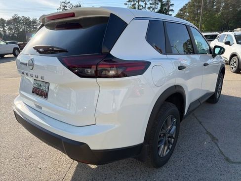 New 2026 Nissan Rogue S FWD image 6