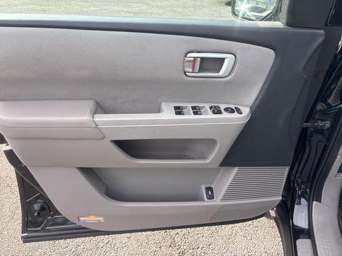 Used 2015 Honda Pilot LX image 13