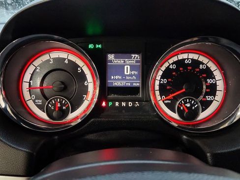 Used 2019 Dodge Grand Caravan GT FWD image 36