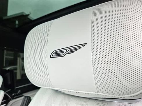 Used 2025 Land Rover Range Rover Long Wheelbase Autobiography image 16