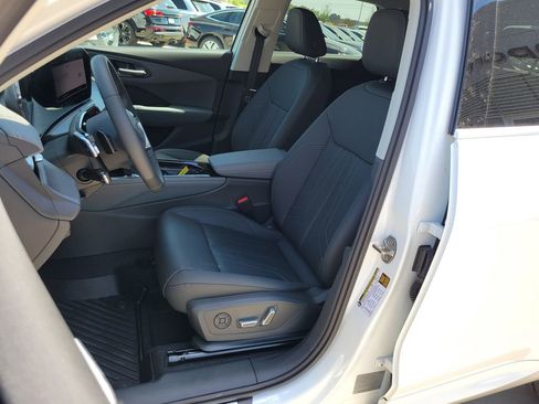 New 2026 Audi Q3 quattro 2.0T AWD/4WD image 8