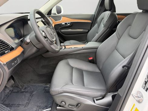 Certified 2024 Volvo XC90 T8 Plus w/ Protection Package Premier AWD/4WD image 16
