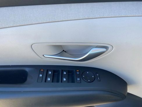 Used 2025 Hyundai Tucson SEL image 14