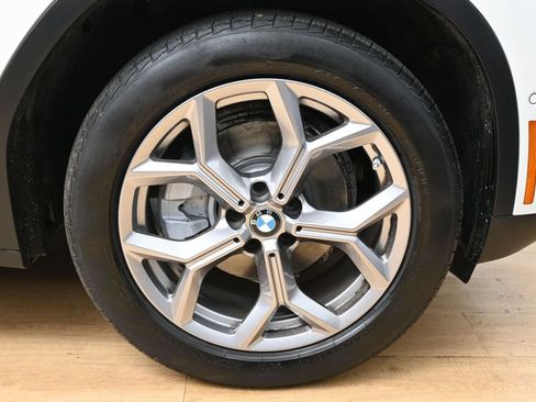 Used 2022 BMW X3 xDrive30i AWD/4WD image 14