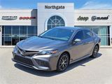 Used 2023 Toyota Camry SE image 2