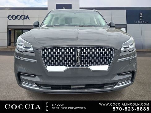 Certified 2023 Lincoln Aviator Black Label w/ Dynamic Handling Package AWD/4WD image 2