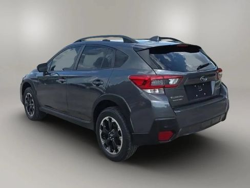 Used 2021 Subaru Crosstrek 2.0i Premium w/ Moonroof Package AWD/4WD image 6