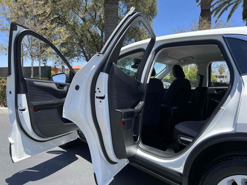 Used 2022 Ford Escape SE FWD image 56