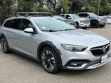 Used 2018 Buick Regal Essence w/ Sights and Sounds Package image 3