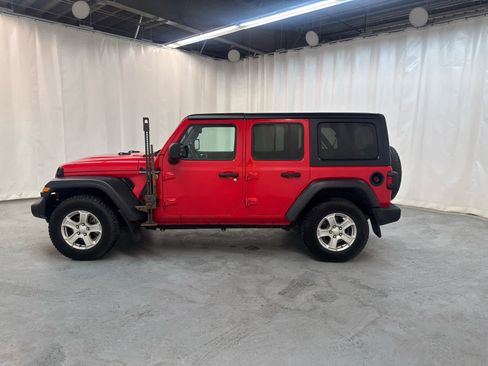Used 2021 Jeep Wrangler Unlimited Sport image 2