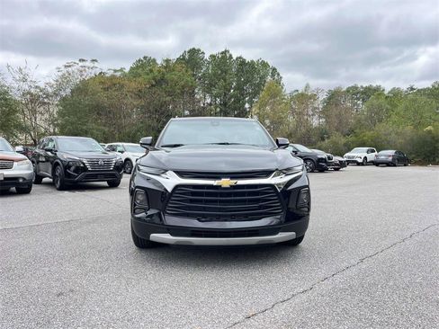 Used 2022 Chevrolet Blazer LT image 2