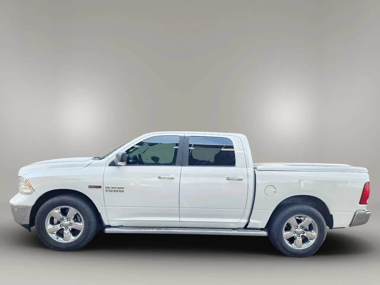 Used 2015 RAM 1500 Lone Star AWD/4WD image 7