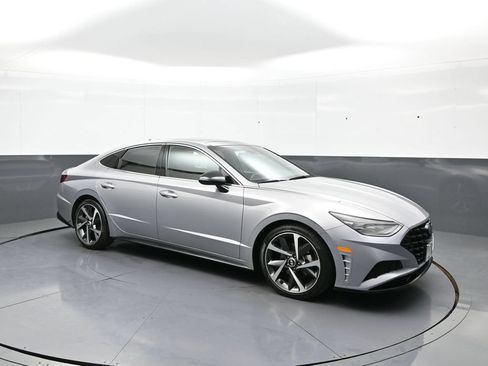 Certified 2023 Hyundai Sonata SEL Plus FWD image 4