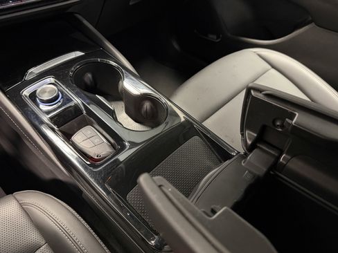 Used 2025 Buick Envision Preferred image 13