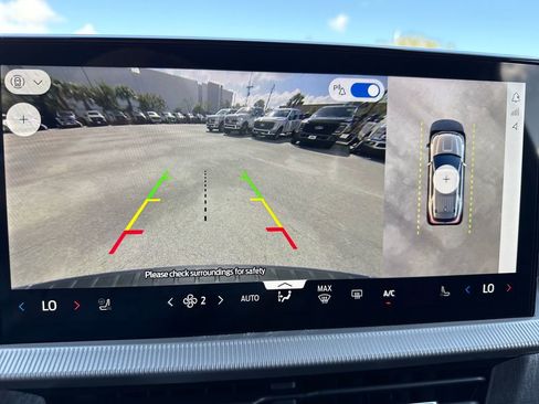 New 2026 Ford Explorer Platinum image 7