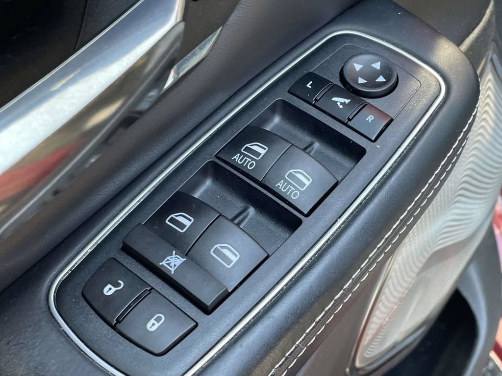Used 2021 RAM 1500 Limited AWD/4WD image 25