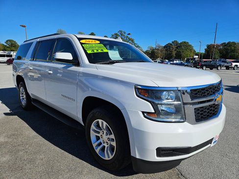 Used 2018 Chevrolet Suburban LS w/ Max Trailering Package image 8
