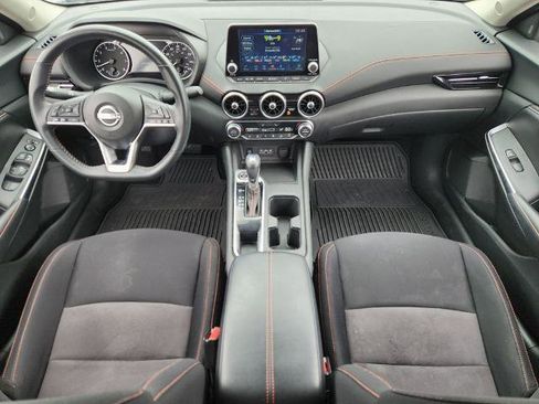 Certified 2024 Nissan Sentra SR FWD image 20