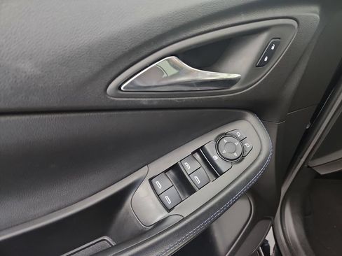 Used 2025 Buick Encore GX Sport Touring w/ Comfort Package FWD image 23