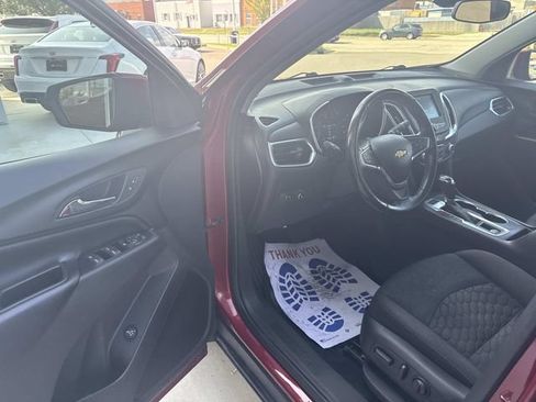 Used 2018 Chevrolet Equinox LT AWD/4WD image 43