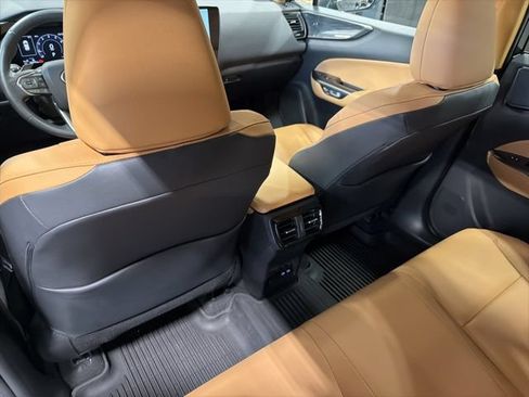Used 2023 Lexus NX 350 AWD image 30