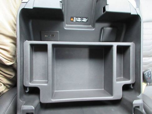 Certified 2022 Chevrolet Silverado 1500 ZR2 w/ Technology Package image 32