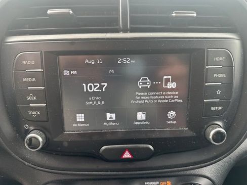 Used 2020 Kia Soul LX FWD image 14