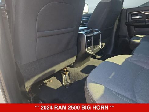 Used 2024 RAM 2500 Big Horn w/ Off Road Package AWD/4WD image 17