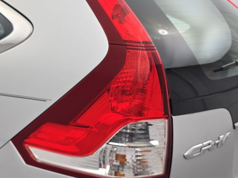 Used 2013 Honda CR-V LX image 31