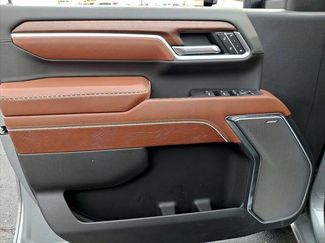 Used 2025 GMC Sierra 2500 Denali Ultimate video 2