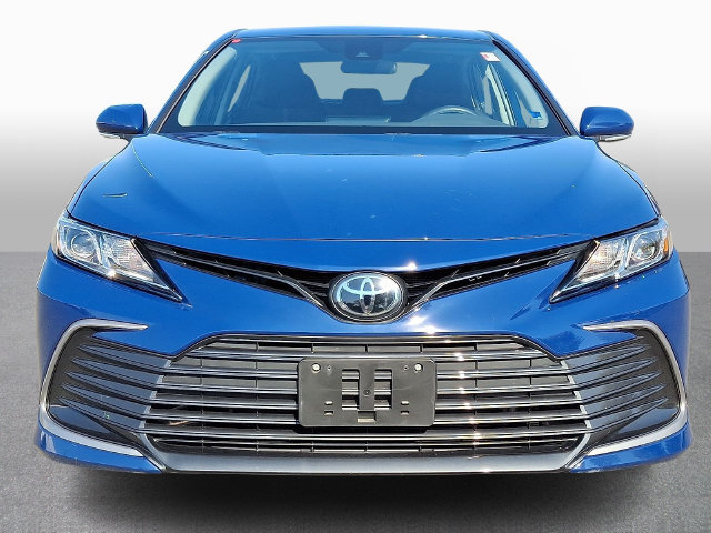 Used 2024 Toyota Camry LE FWD image 2