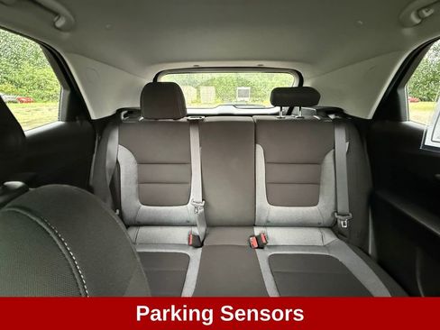 Used 2023 Chevrolet TrailBlazer LT w/ Convenience Package AWD/4WD image 18