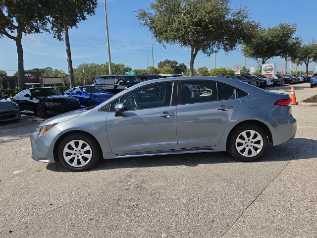 Used 2024 Toyota Corolla LE FWD image 5