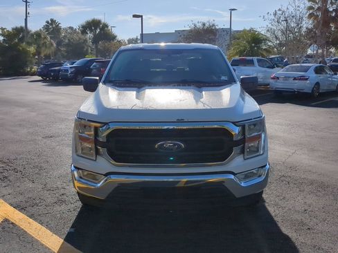 Used 2021 Ford F150 XLT image 4