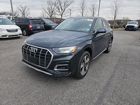 Used 2022 Audi Q5 2.0T Premium image 3