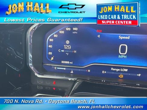 Used 2023 Chevrolet Silverado 1500 High Country w/ High Country Premium Package AWD/4WD image 28