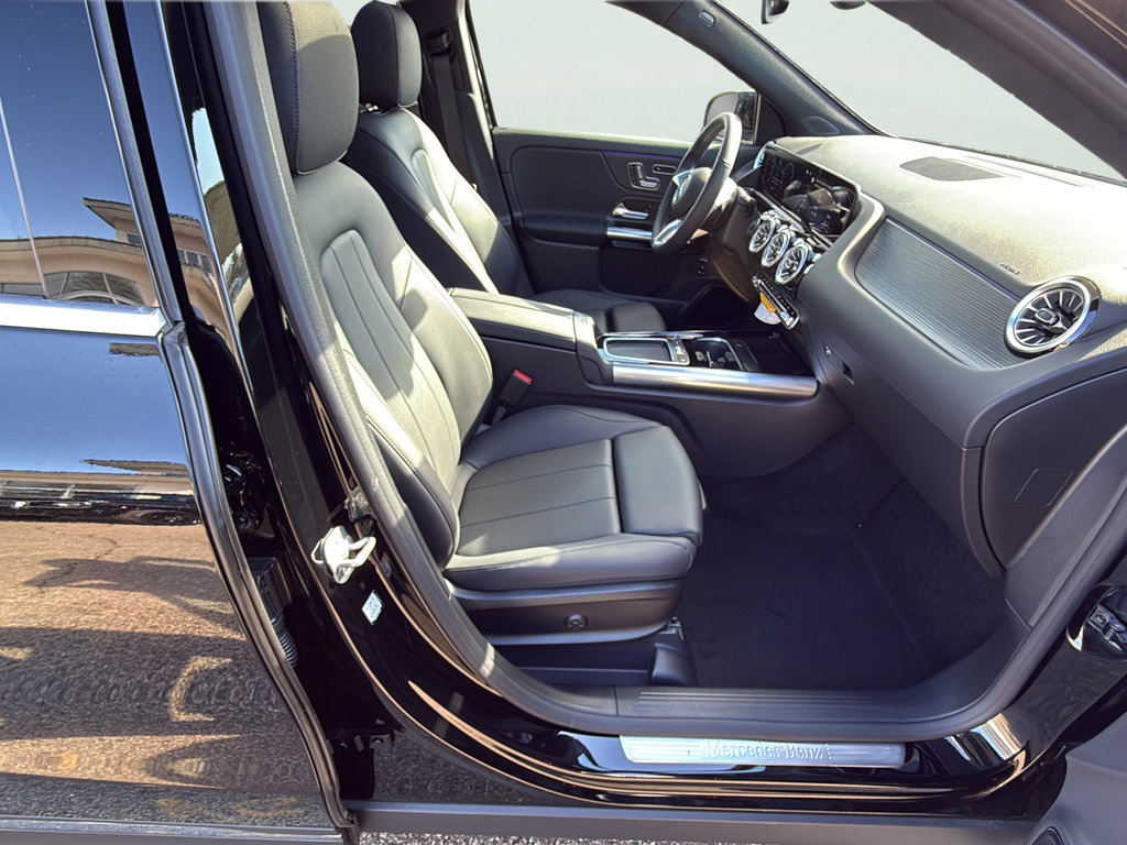 Certified 2026 Mercedes-Benz GLA 250 4MATIC image 22