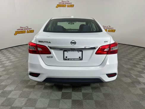 Used 2019 Nissan Sentra SV FWD image 4