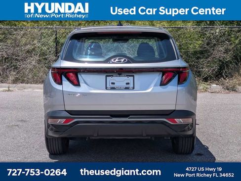 Used 2024 Hyundai Tucson SE FWD image 4