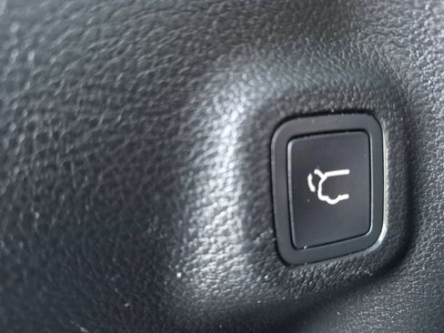 Used 2018 Jeep Compass Altitude image 12