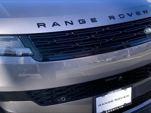 Used 2024 Land Rover Range Rover Sport Dynamic SE image 30