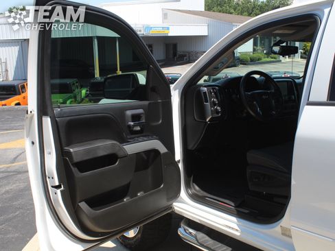 Used 2017 Chevrolet Silverado 2500 LT w/ All Star Edition AWD/4WD image 10
