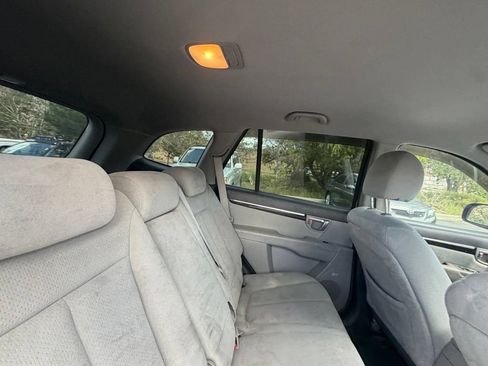Used 2009 Hyundai Santa Fe GLS w/ Popular Equipment Pkg 2 AWD/4WD image 14