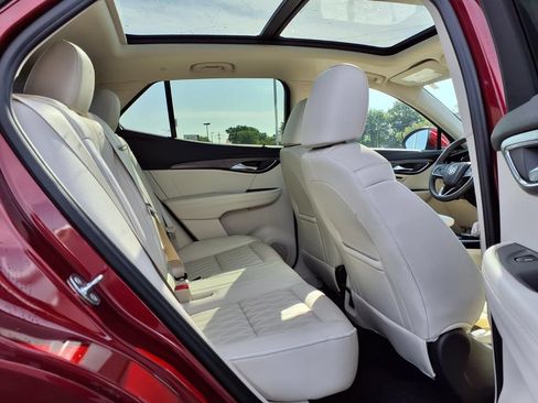 Used 2022 Buick Envision Avenir w/ Safety Package AWD/4WD image 33