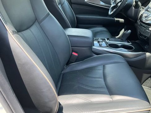 Used 2020 INFINITI QX60 Luxe w/ Essential Package AWD/4WD image 11
