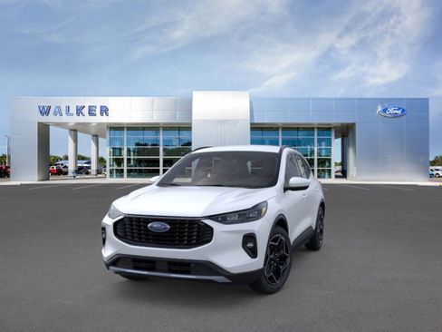 New 2026 Ford Escape Platinum w/ Premium Technology Package image 2