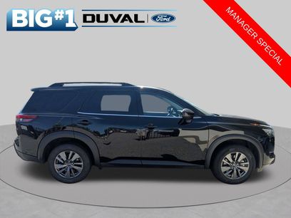 Used 2025 Nissan Pathfinder SV