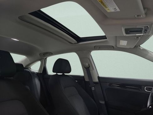 Used 2023 Honda Civic EX image 11