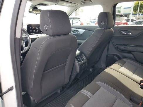 Used 2024 Chevrolet Blazer LT image 12
